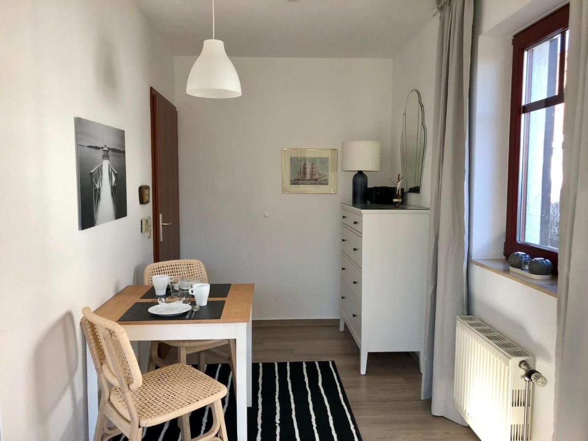 Ferienwohnung-Klaus-Stoertebeker-Mit-Sonnenterrasse-Garten-Zwischen-Strand-Wald-Und-Wiese Gustow  Екстериор снимка