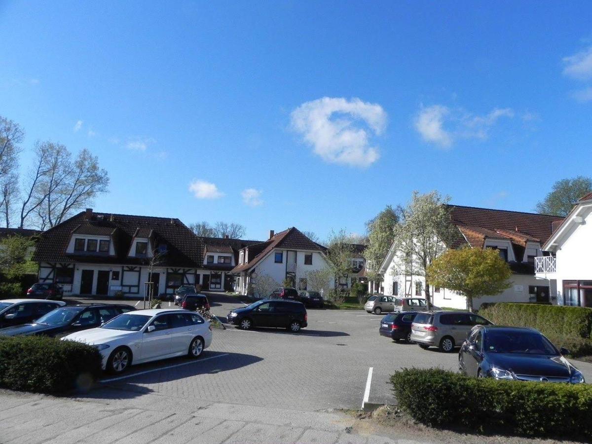 Ferienwohnung-Klaus-Stoertebeker-Mit-Sonnenterrasse-Garten-Zwischen-Strand-Wald-Und-Wiese Gustow  Екстериор снимка
